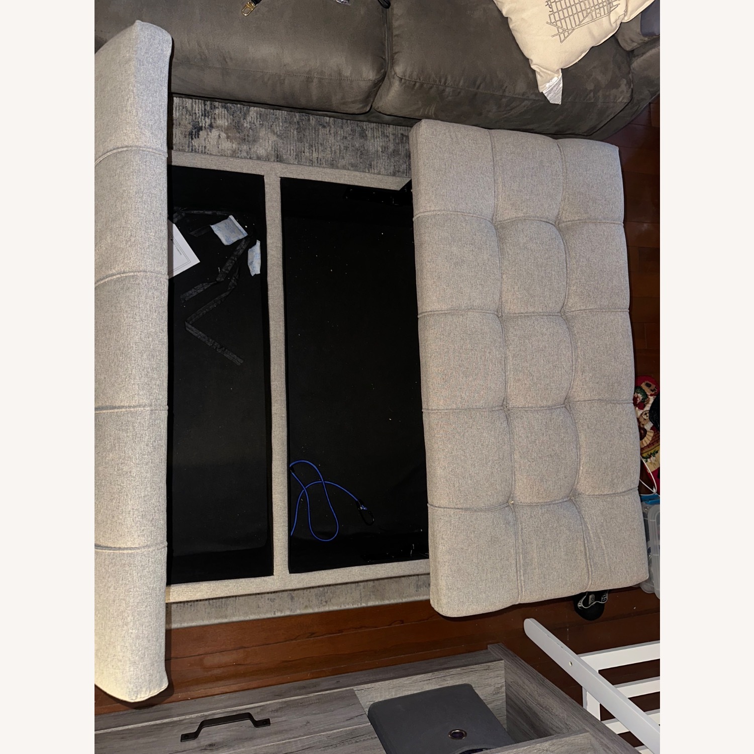 Amazon Light Gray Chest - image-4