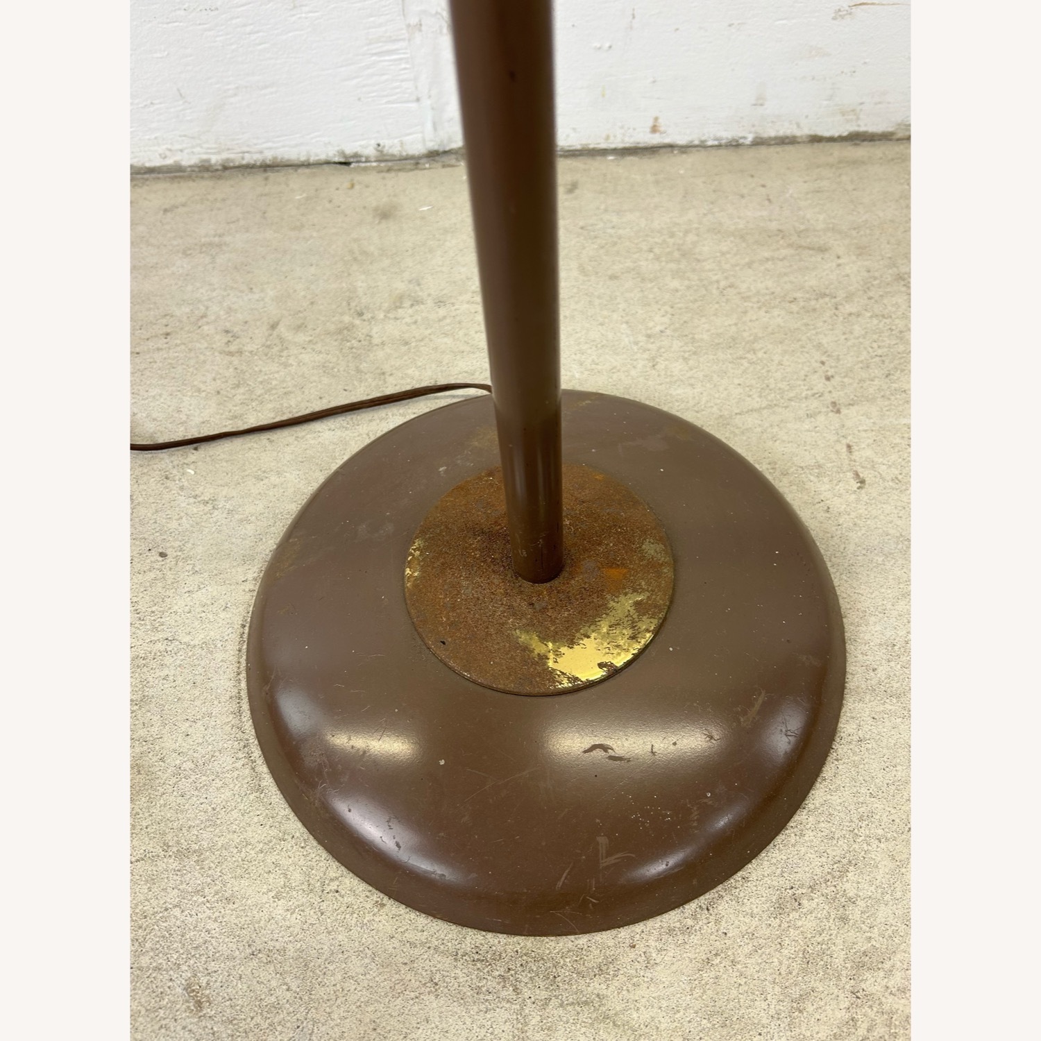 Mid Century Modern Floor Lamp with Brass Accents - image-11