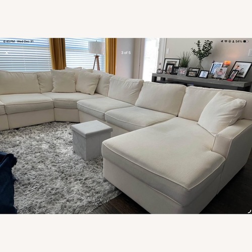 Used Radley 5pc Chaise Sectional Rt Arm Facing for sale on AptDeco