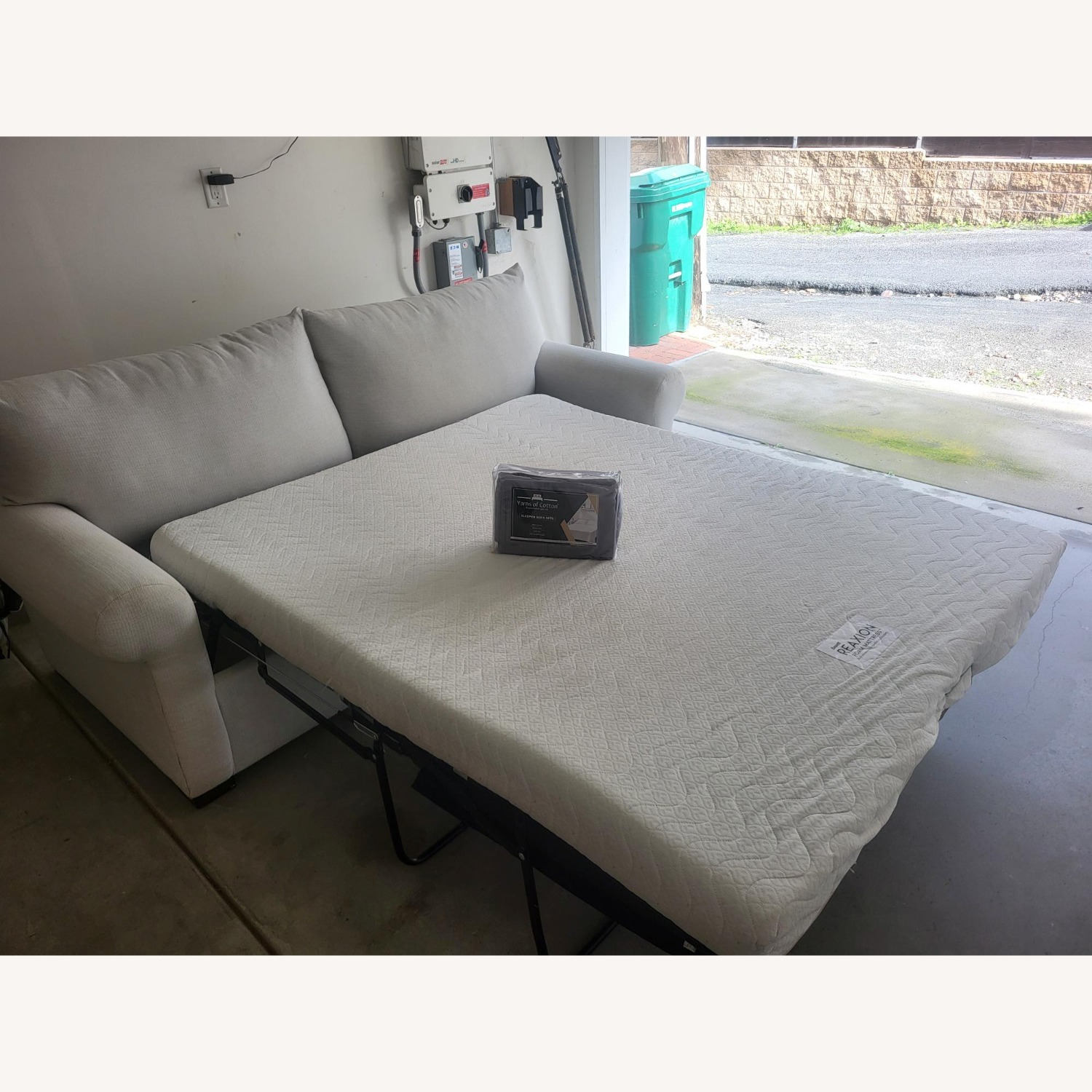 Bassett Hanover White Fabric Sleeper Sofa - image-2