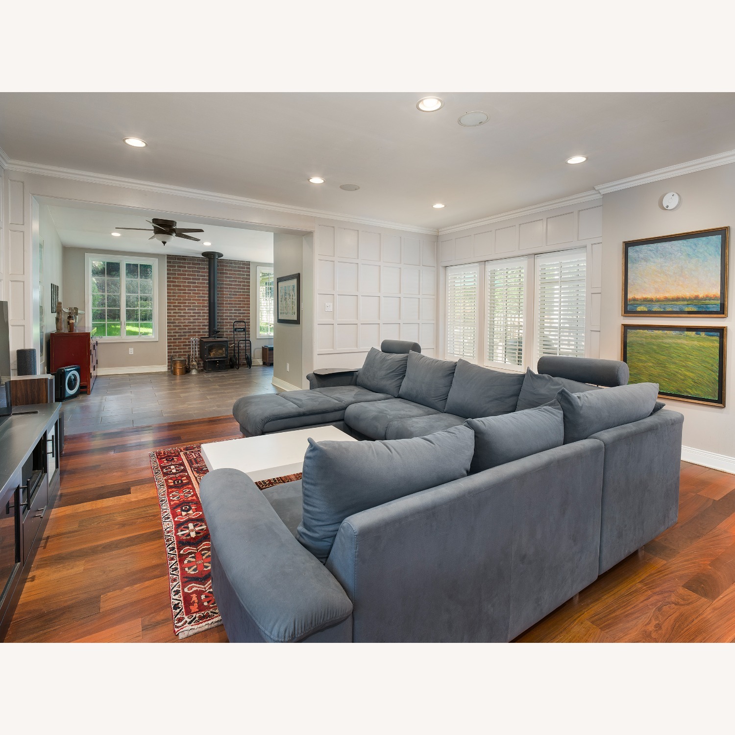 Ekornes Stressless Ultrasuede Couch - image-2