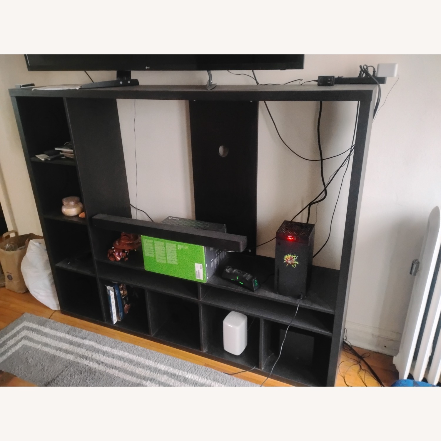 Black Entertainment Center  - image-6