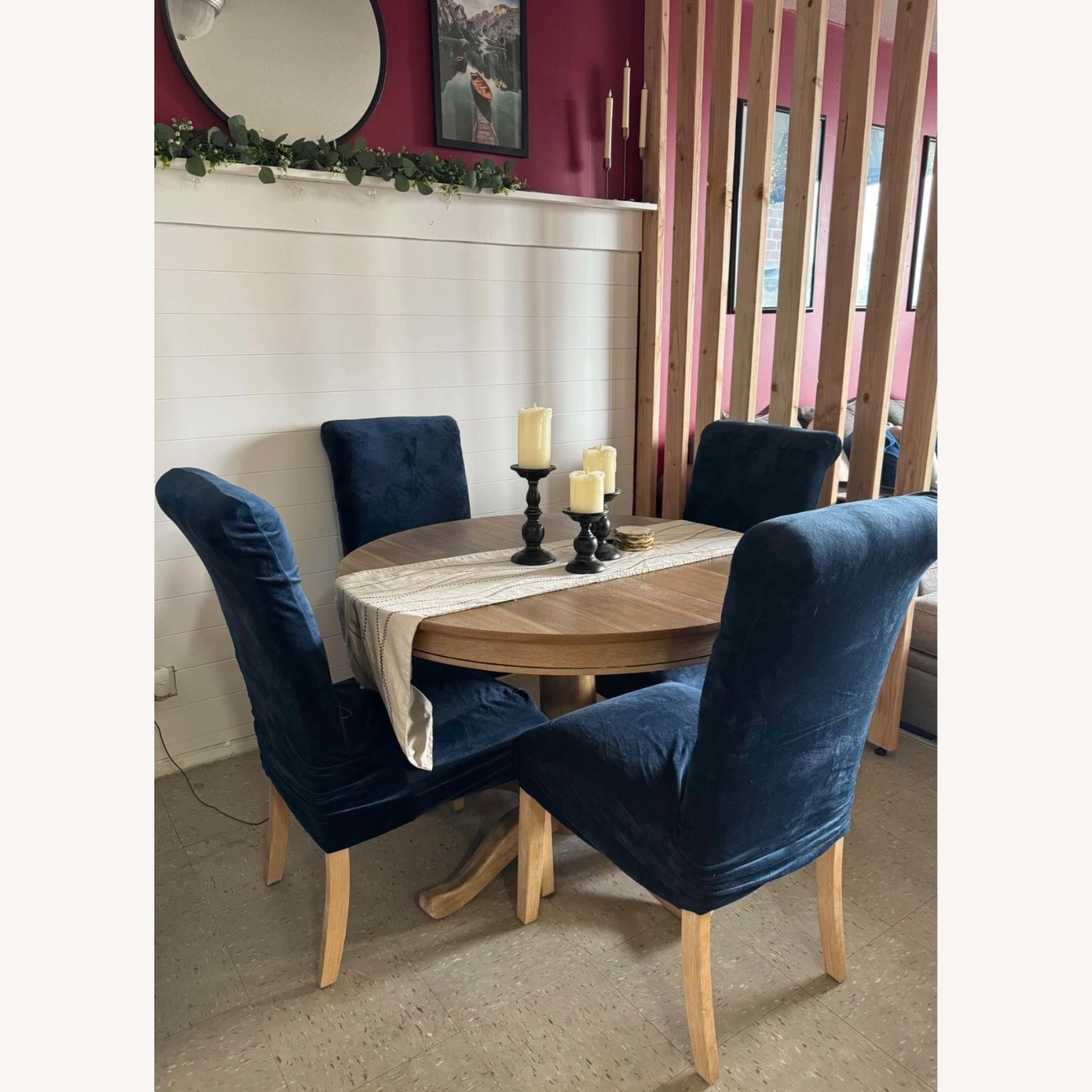 Round Hill Furniture Dining Chairs - image-3