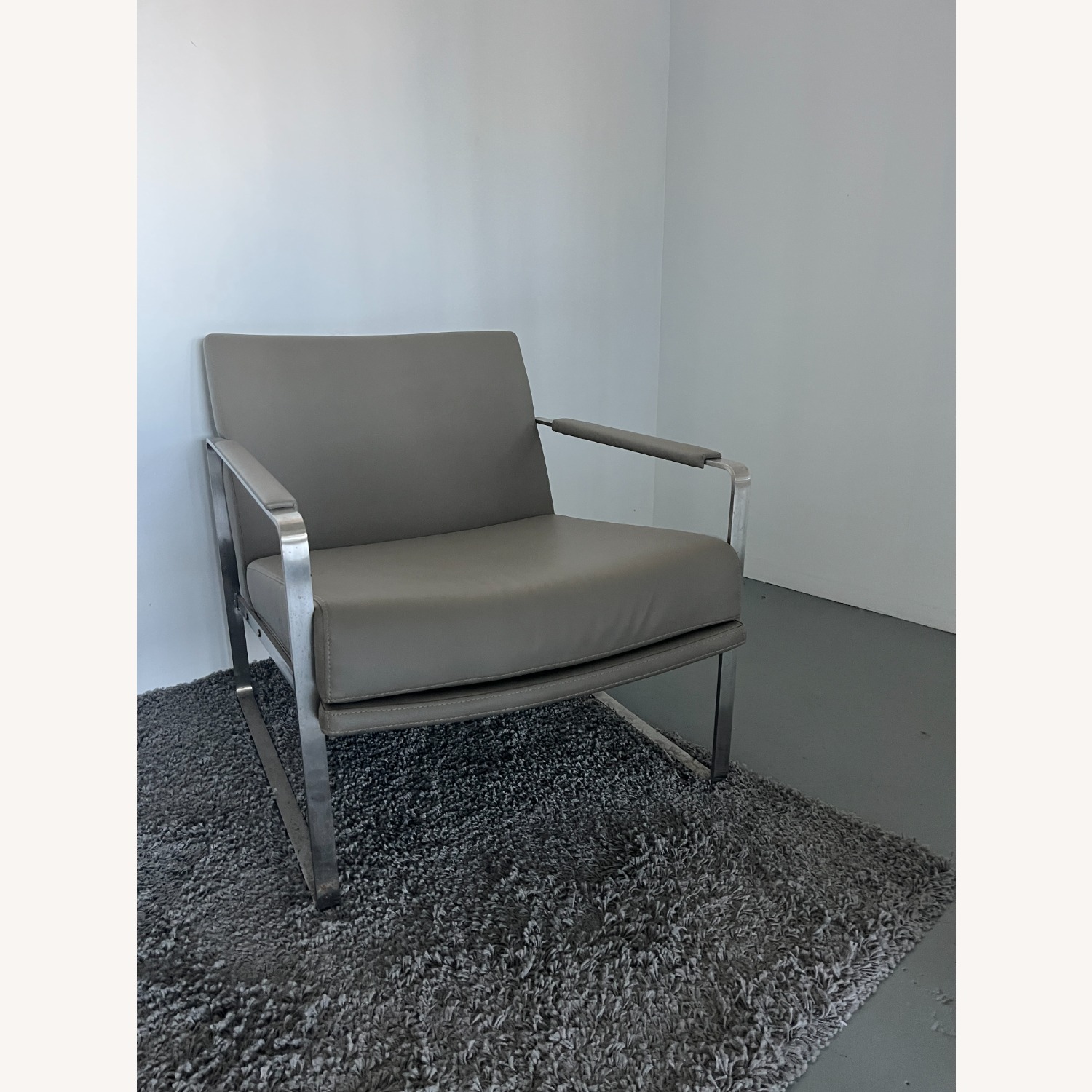 2x Emmett Lounge Chairs - image-5