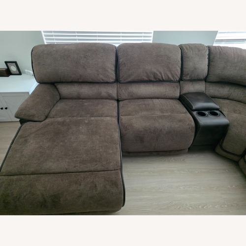 Used 6 Piece Sectional Power Recliner for sale on AptDeco