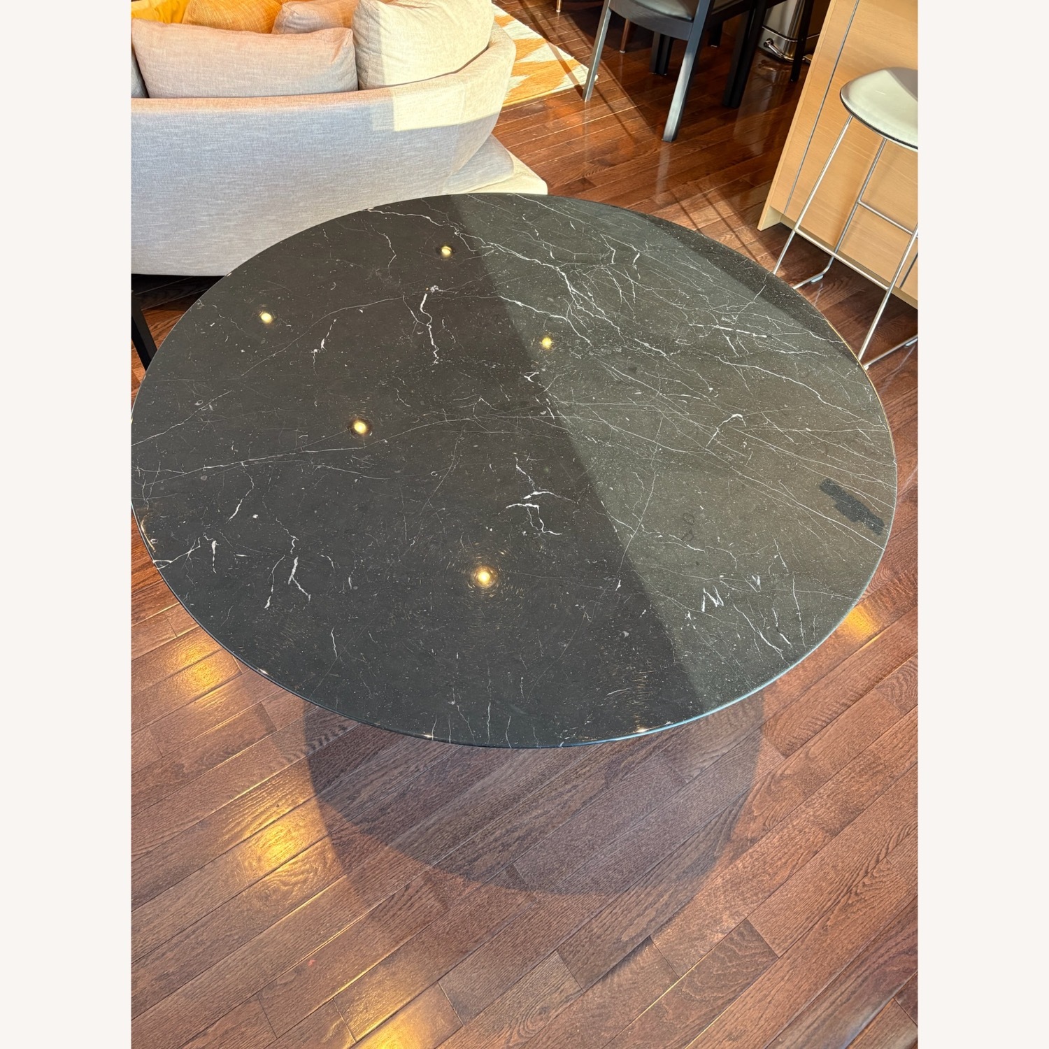 Knoll Saarinen Round Dining Table - image-4