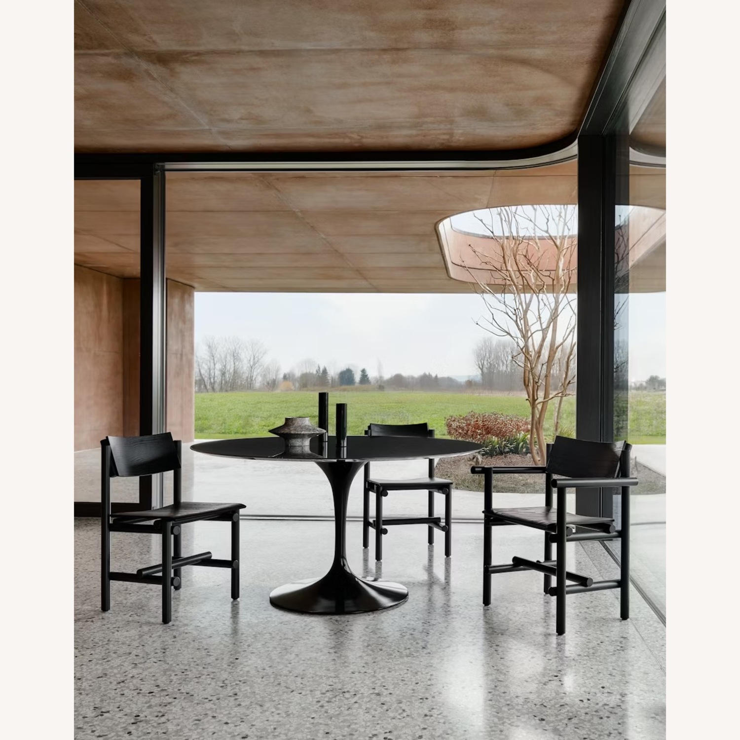 Knoll Saarinen Round Dining Table - image-6