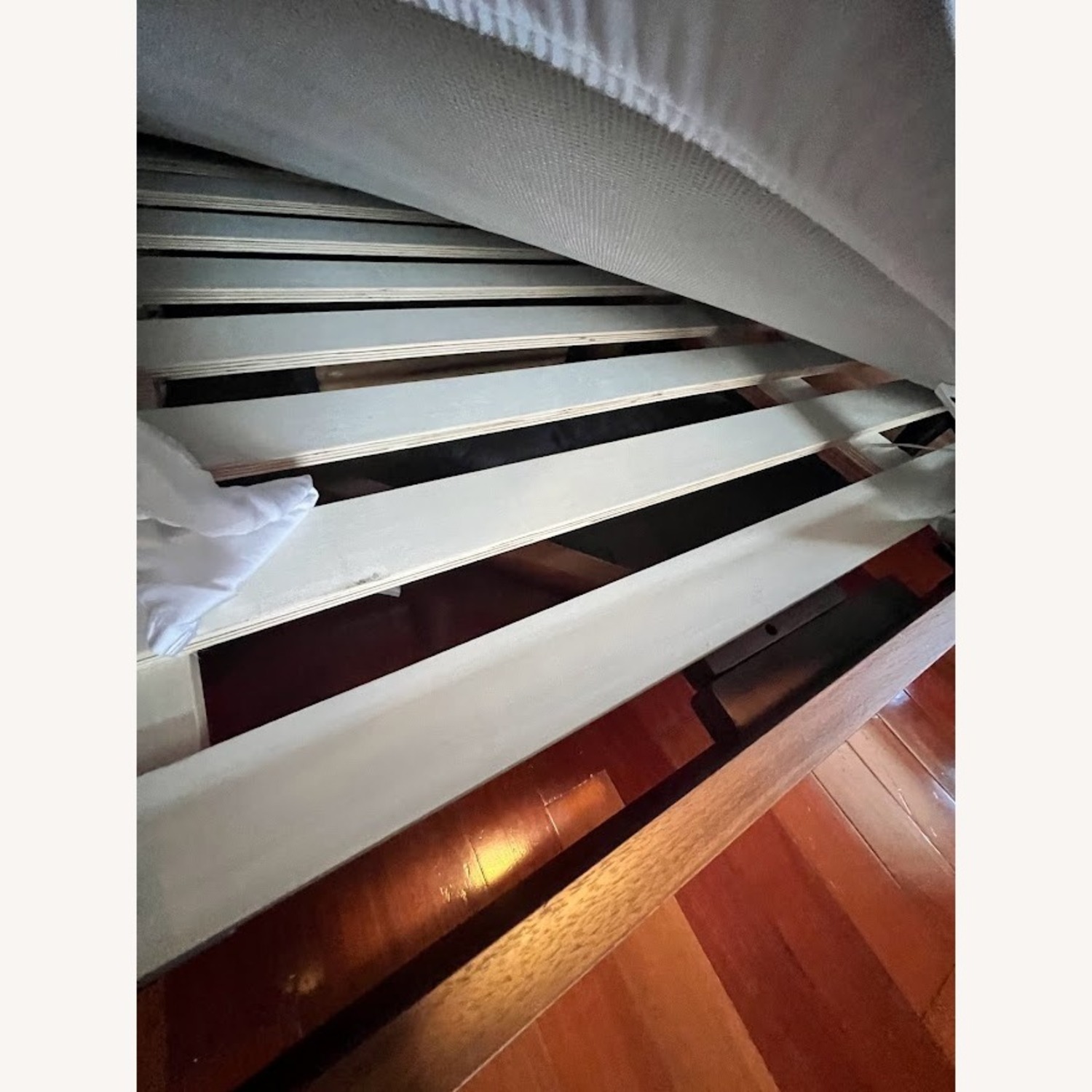 Article Basi Walnut Queen Floating Platform Bed - image-17