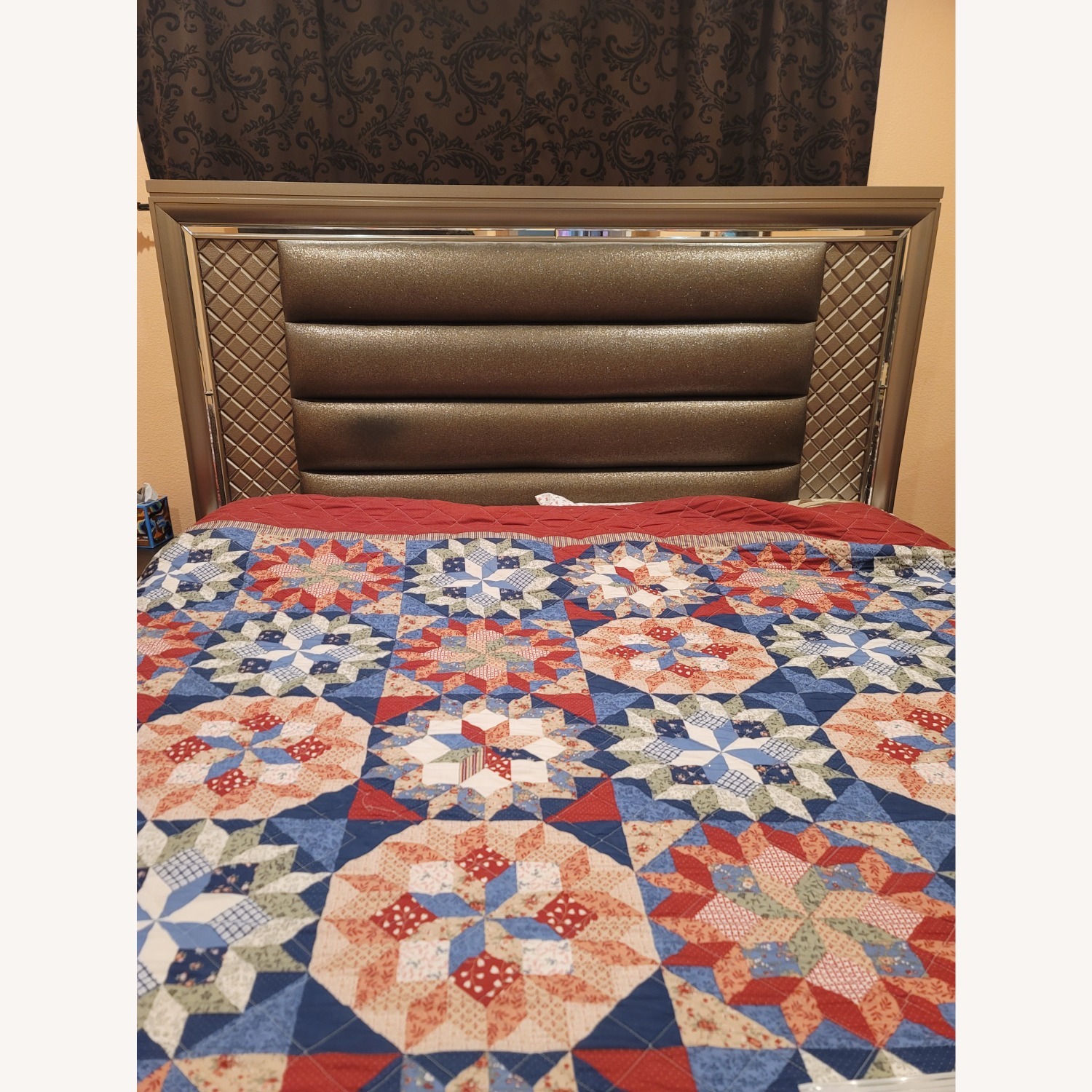 Silver Wood King Bed - image-3