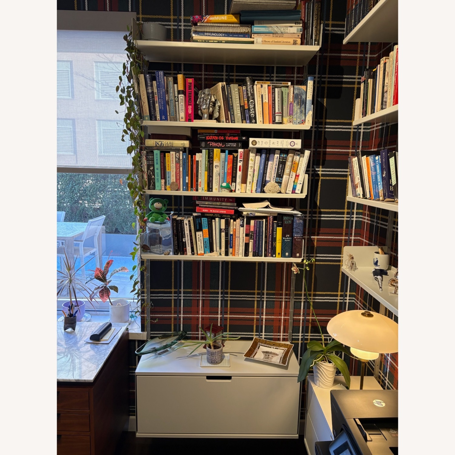 Vitsoe 606 Modular Shelving System by Dieter Rams - image-2