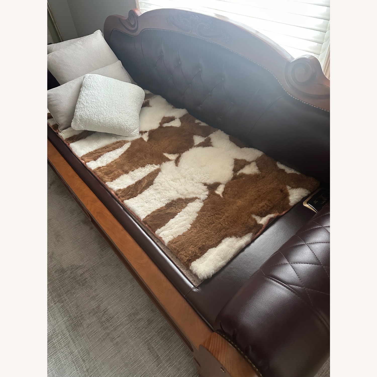 Heated Stone Sofa - image-3