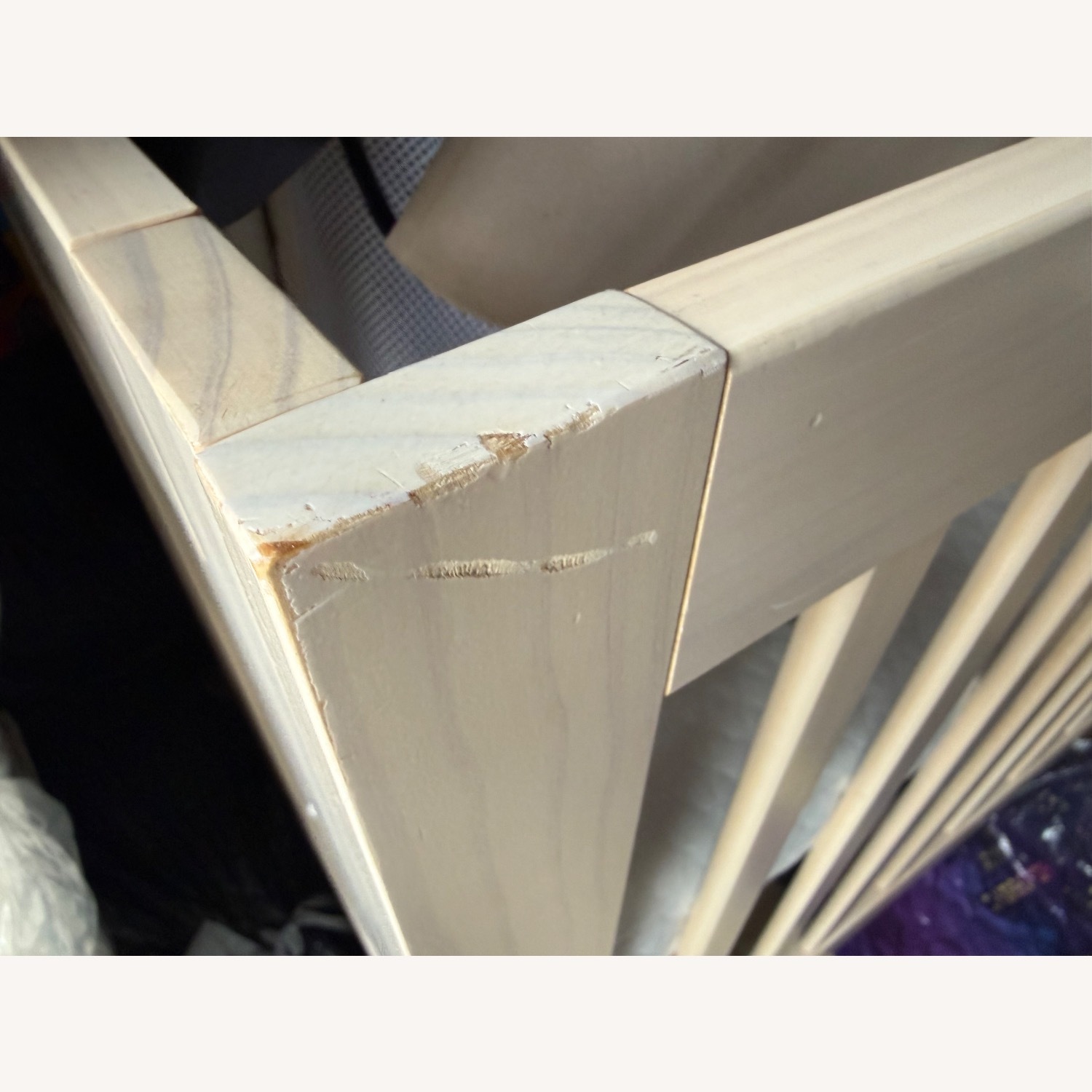 Vintage/Antique Crib - image-3