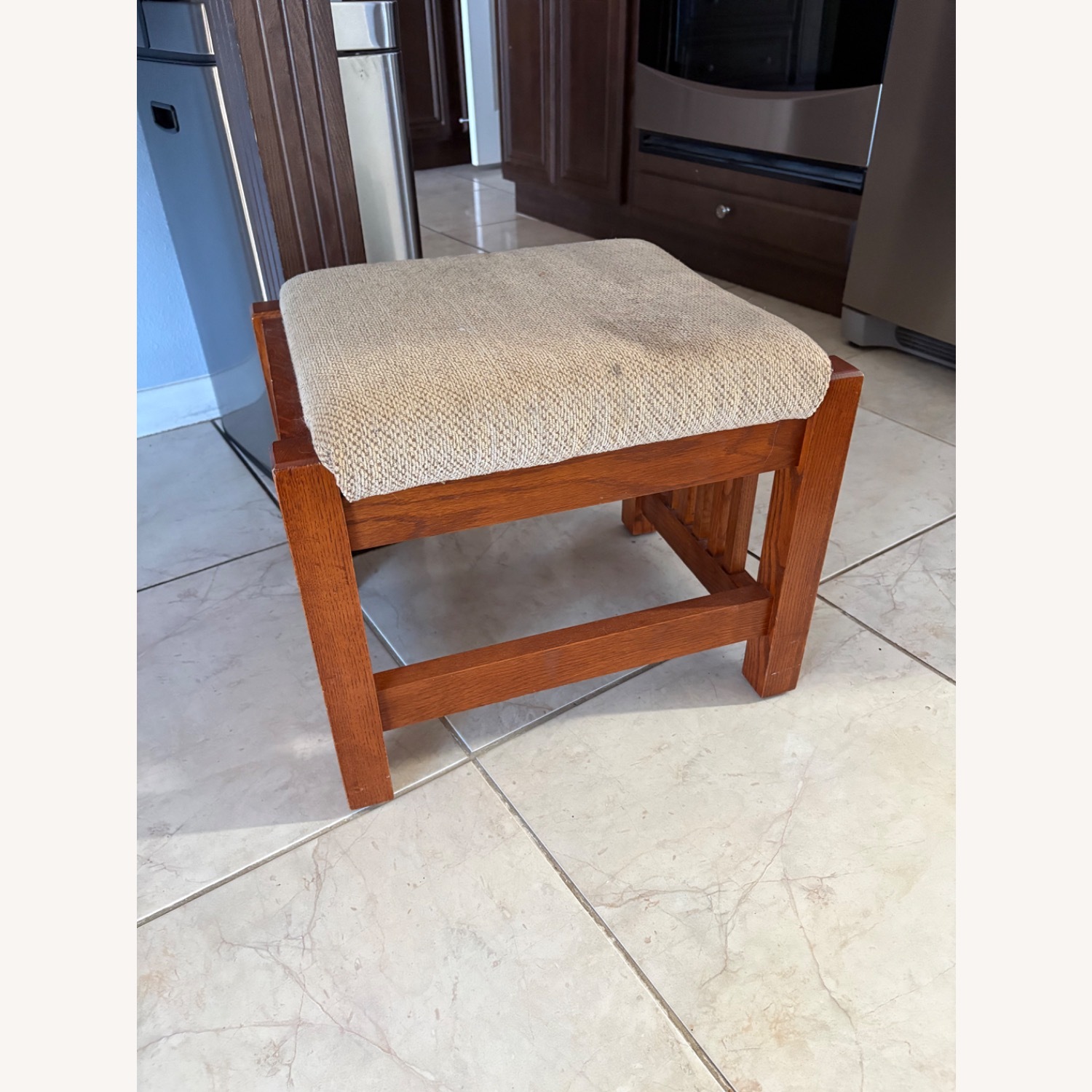 Wood Loveseat - image-4