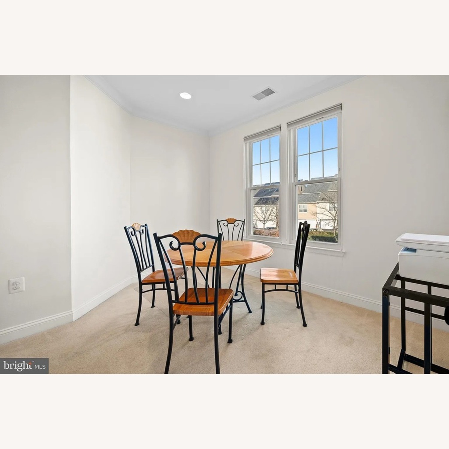 Value City Furniture Dining Set - image-2