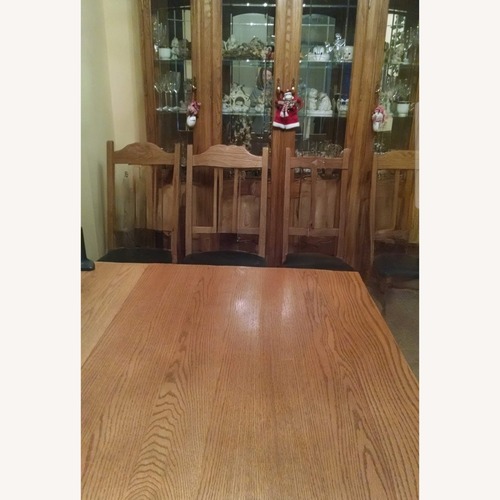 Used Wood Dining Sets for sale on AptDeco