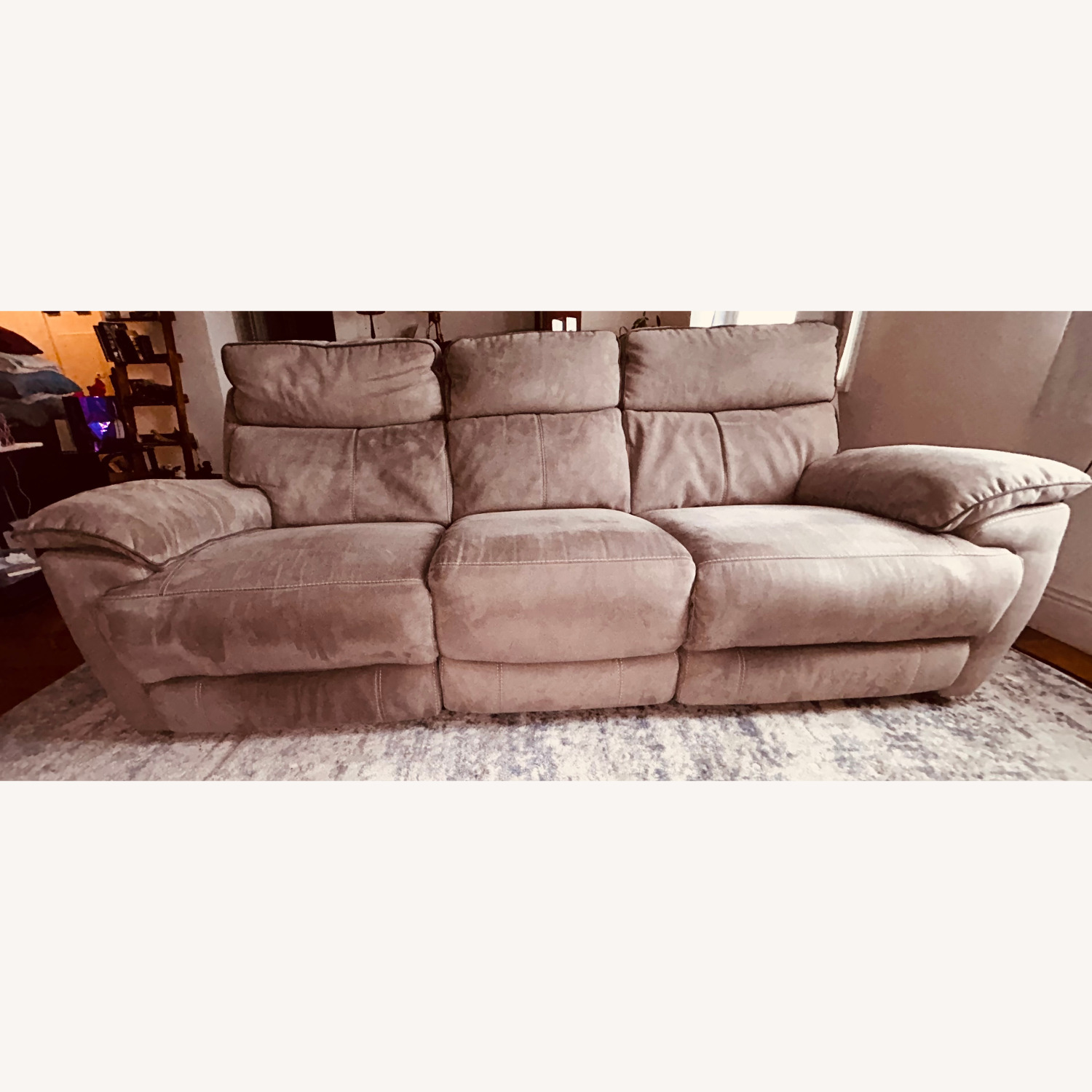 Bob's Discount Furniture Jetson 3+ Seater Sofa - image-2