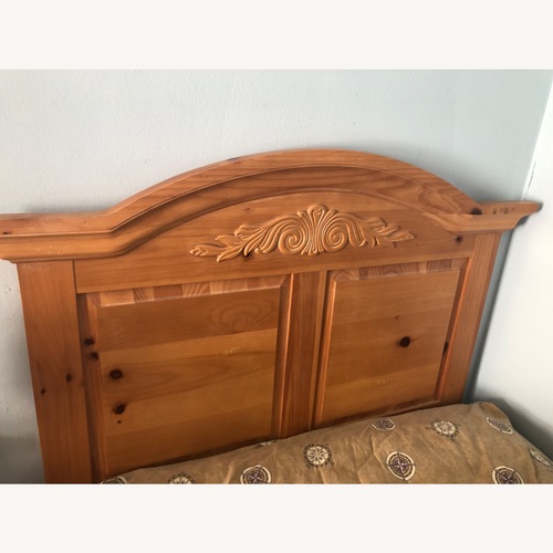 Used Broyhill Furniture Light Brown Wood Headboard for sale on AptDeco