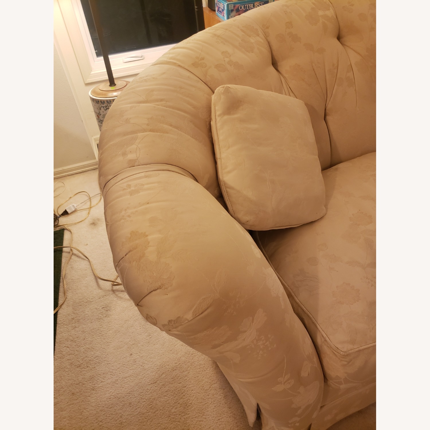 Hickory Chair Vintage Patterned Fabric Sofa - image-5