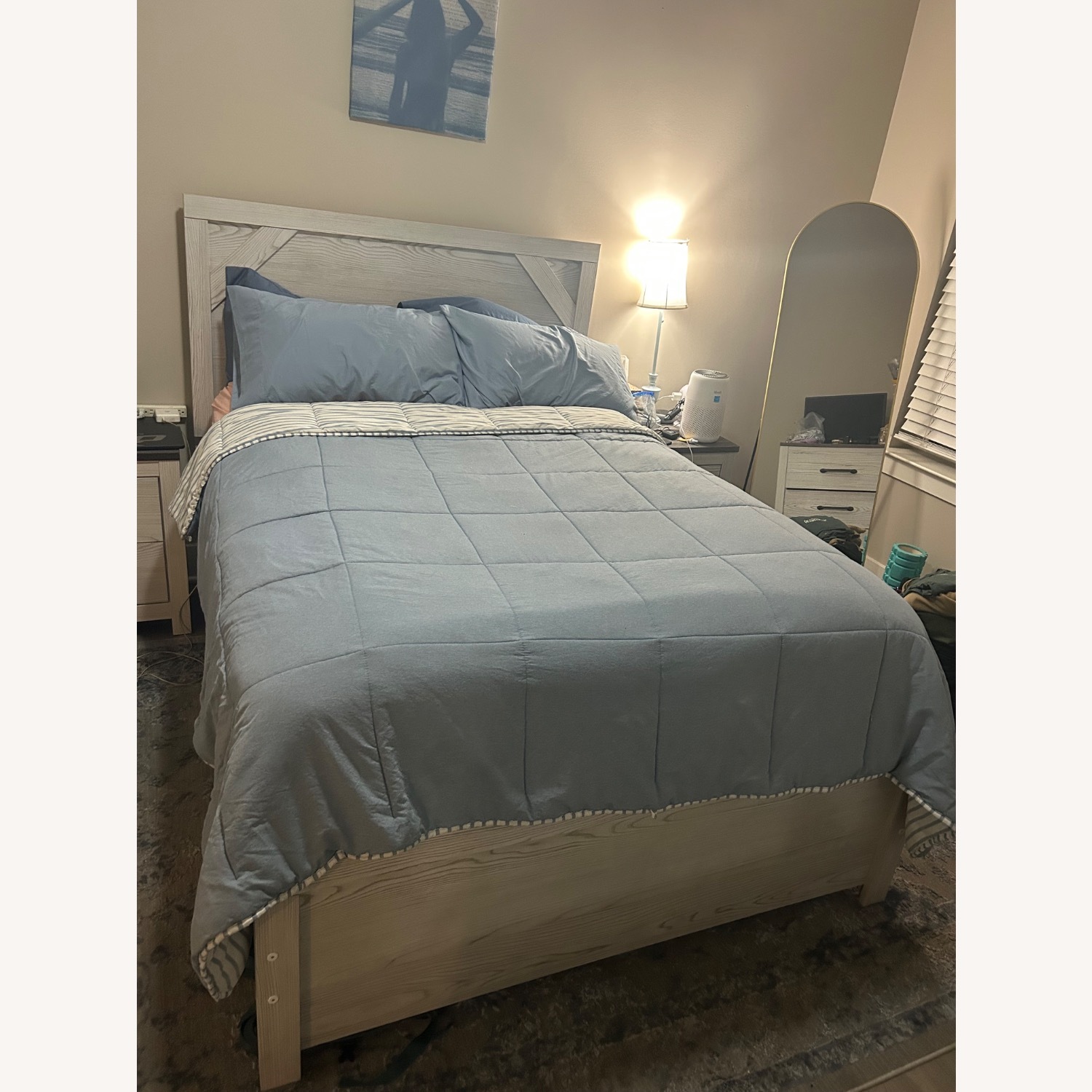 Ashley Furniture Light Gray Wood Full Bed - image-2