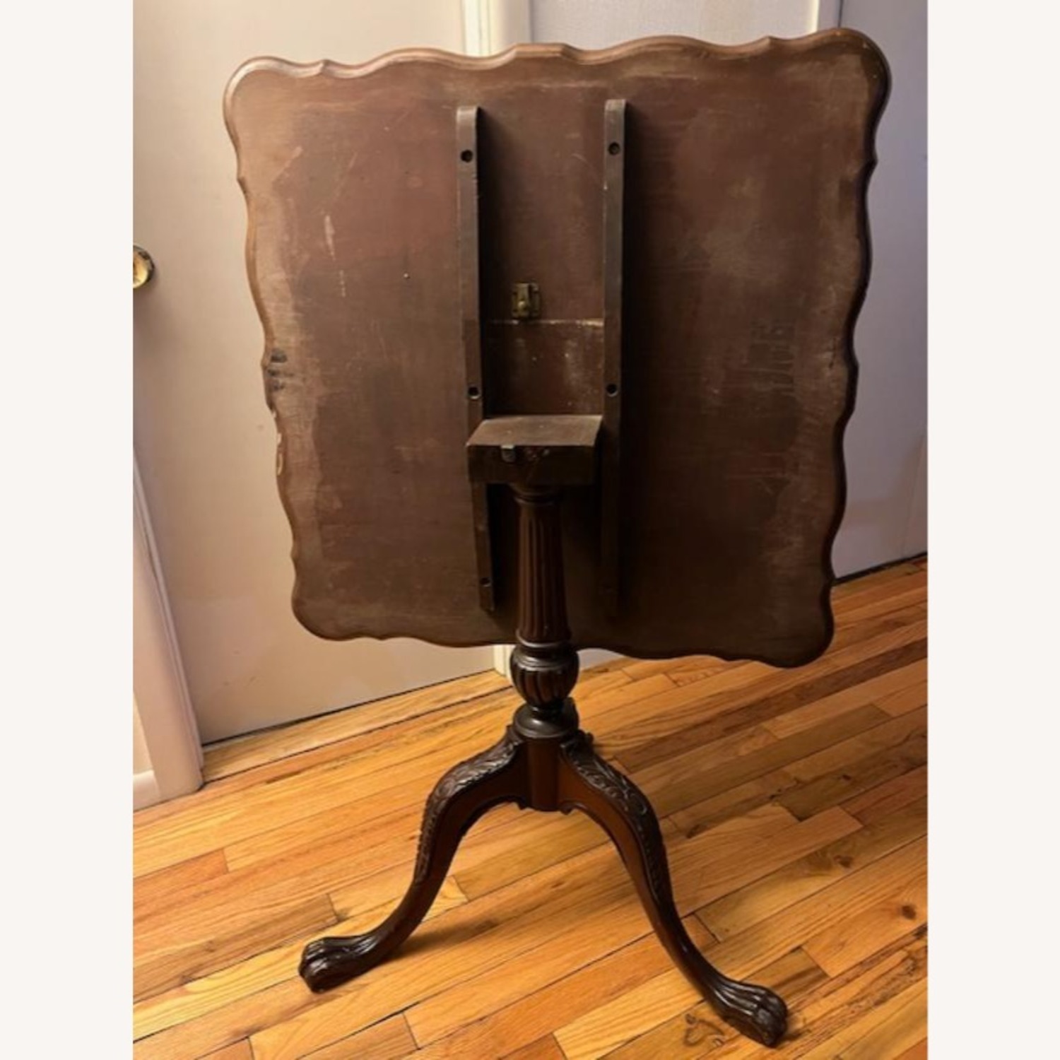 Antique Chippendale Tilt Pie-Top Table - image-9
