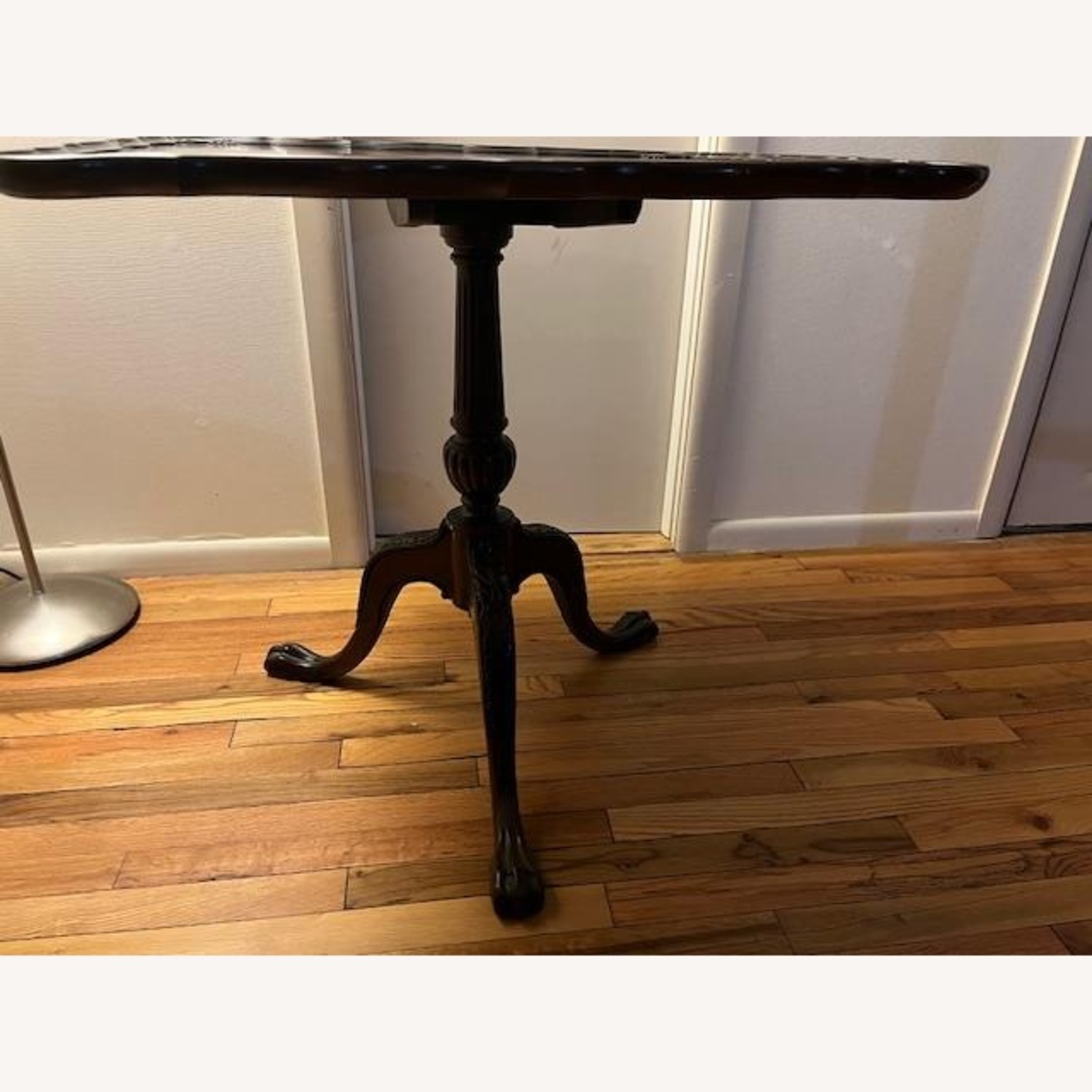 Antique Chippendale Tilt Pie-Top Table - image-6