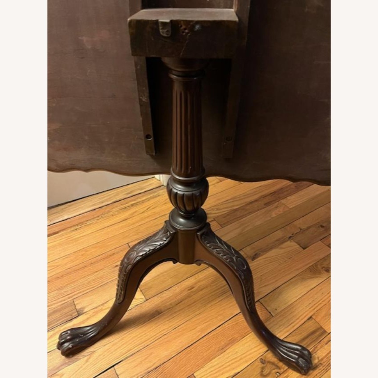Antique Chippendale Tilt Pie-Top Table - image-11