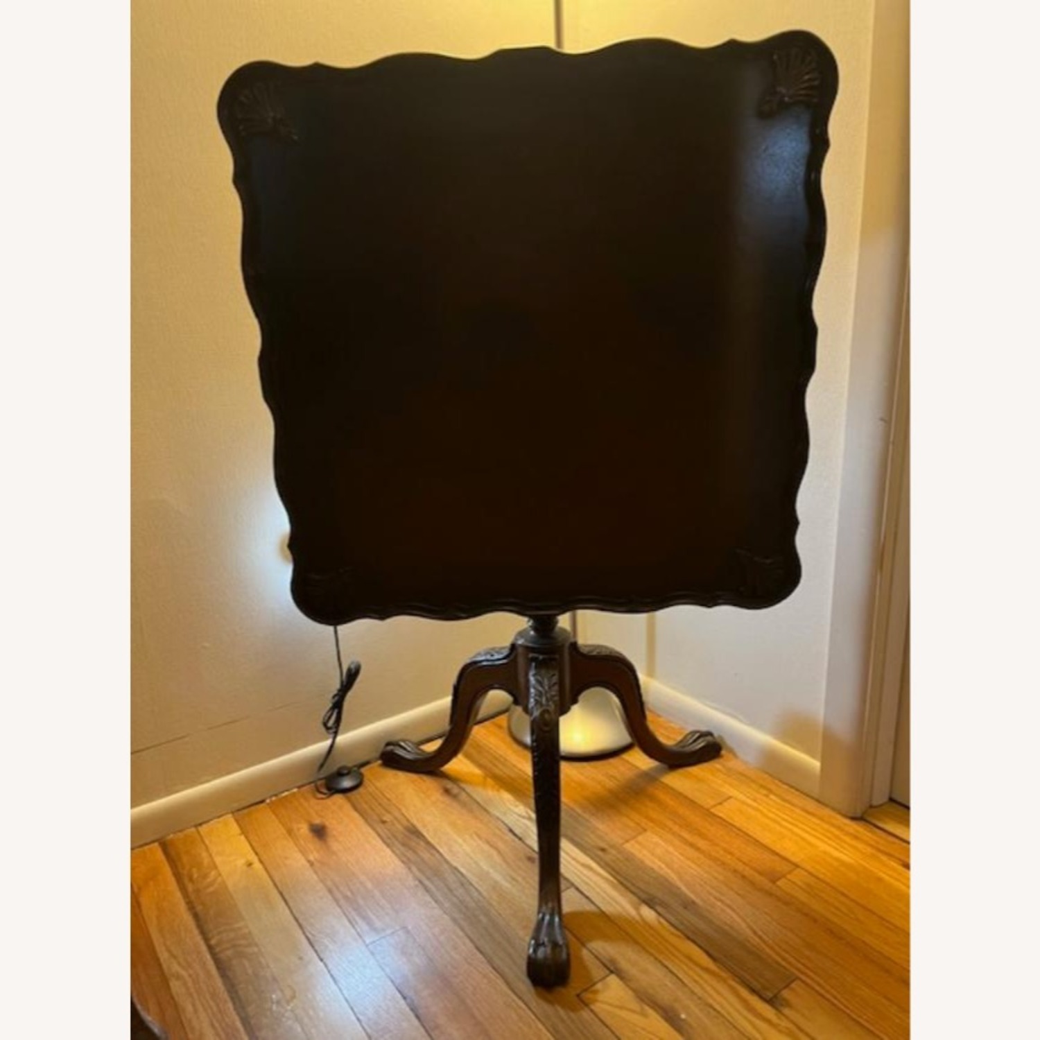 Antique Chippendale Tilt Pie-Top Table - image-9