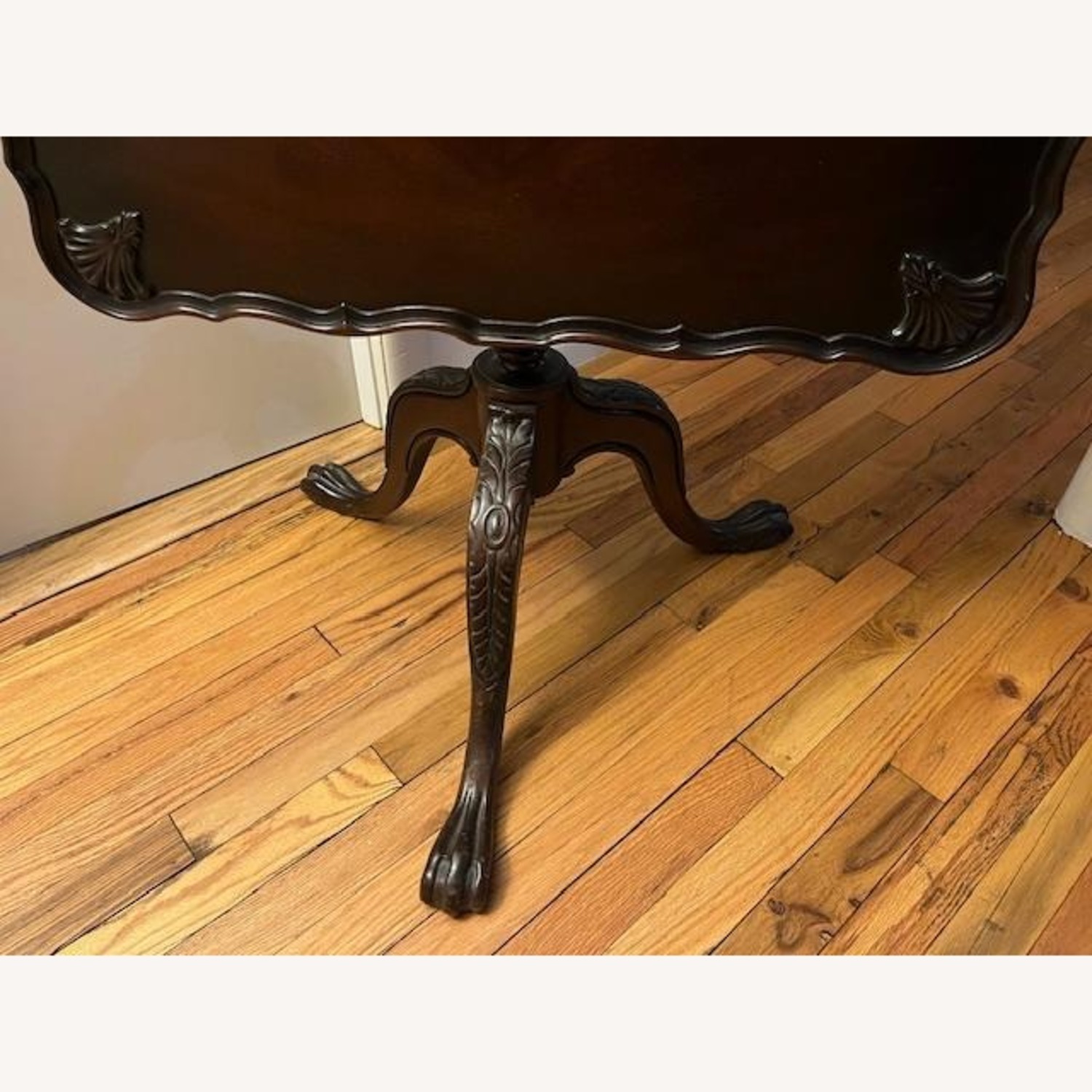 Antique Chippendale Tilt Pie-Top Table - image-7