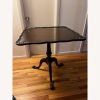 Antique Chippendale Tilt Pie-Top Table