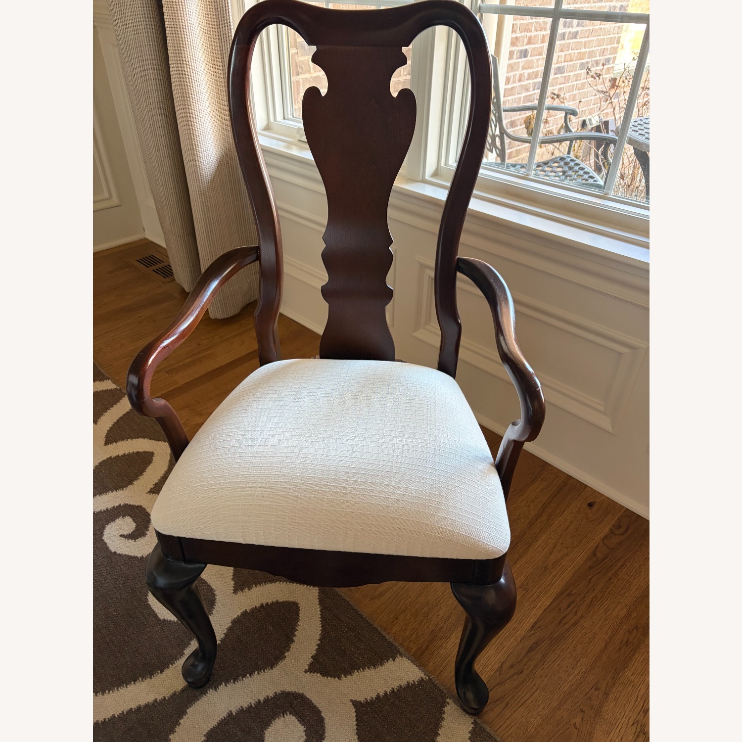 THOMASVILLE Cherry Queen Anne Dining Chairs - image-6