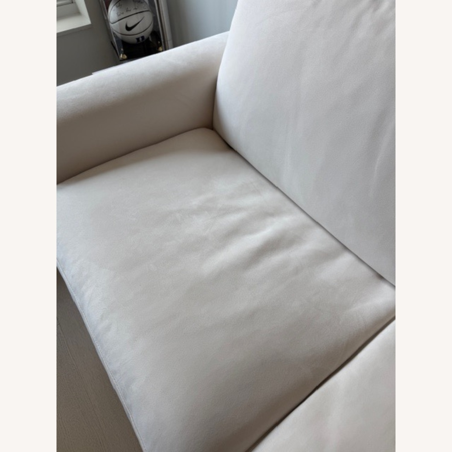 Azurine White Sleeper Sofa (Full) - image-10