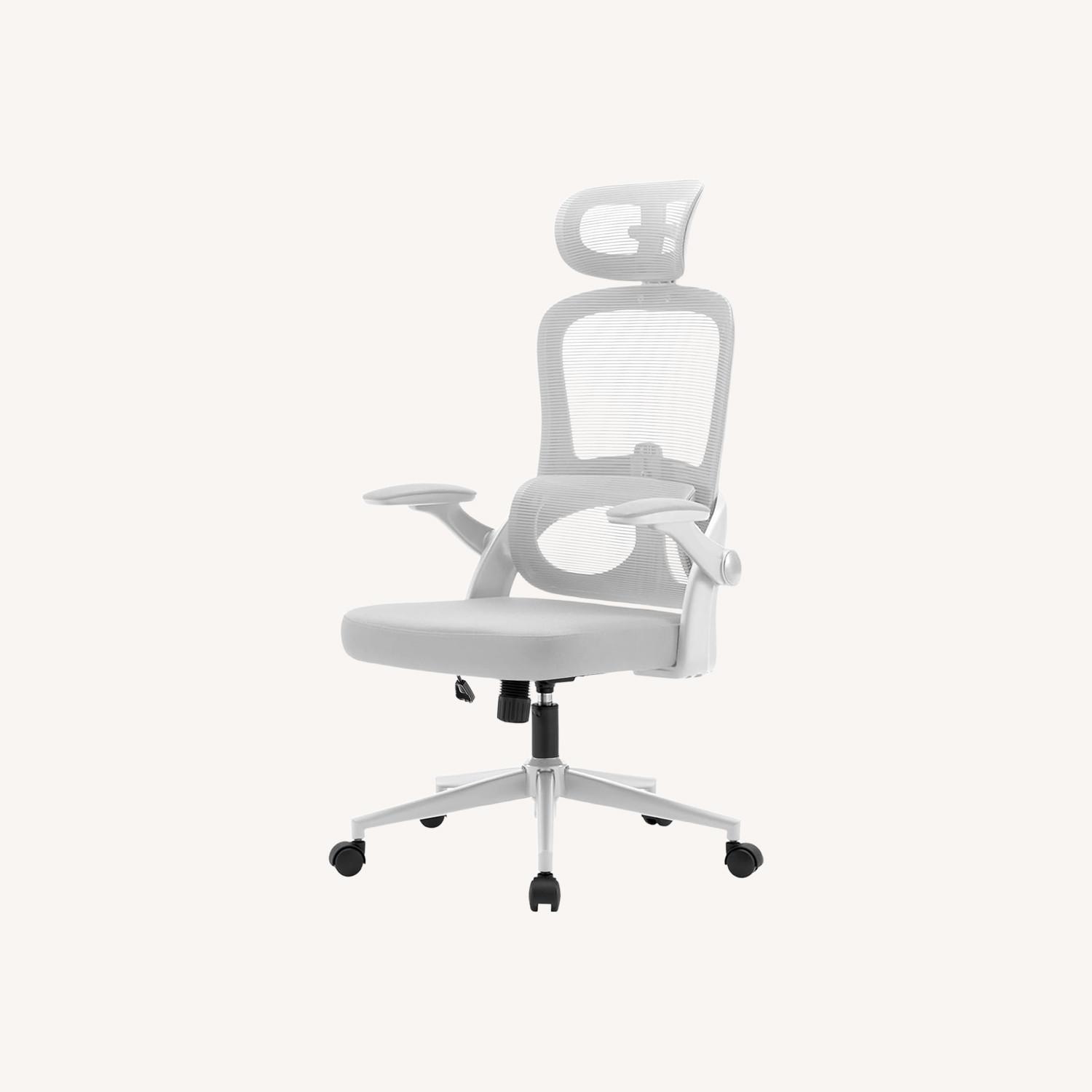 Amazon Light Gray Plastic Armchair - image-0