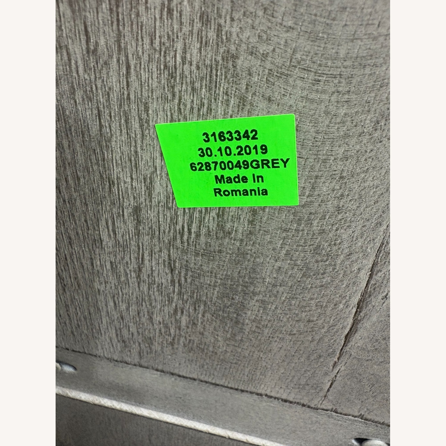 Restoration Hardware Drifted Reclaimed Oak Round Dining Table – 60” - image-4