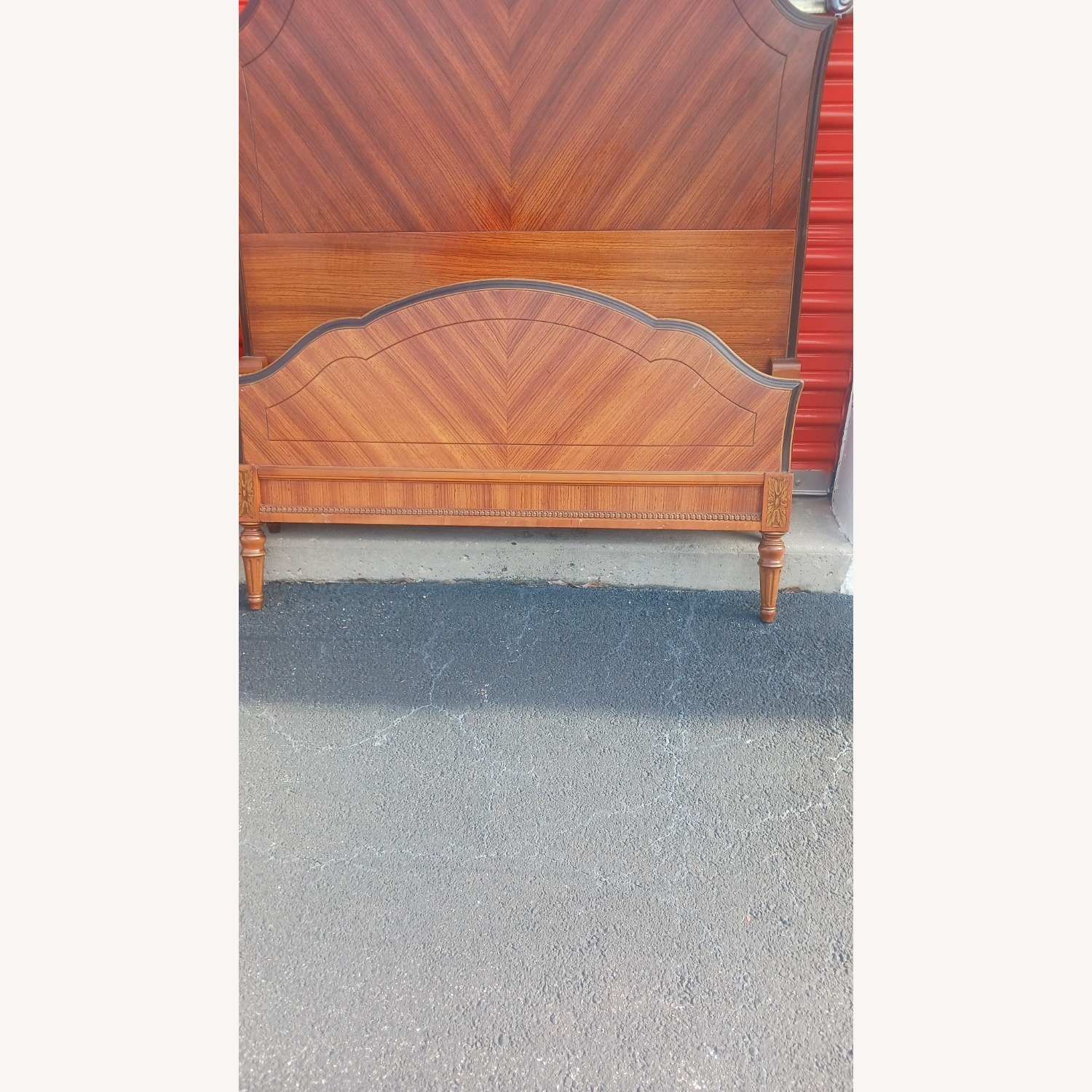 Victorian Twin Bed - image-3