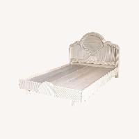 Vintage Boho Chic Pencil Reed Queen Bed 