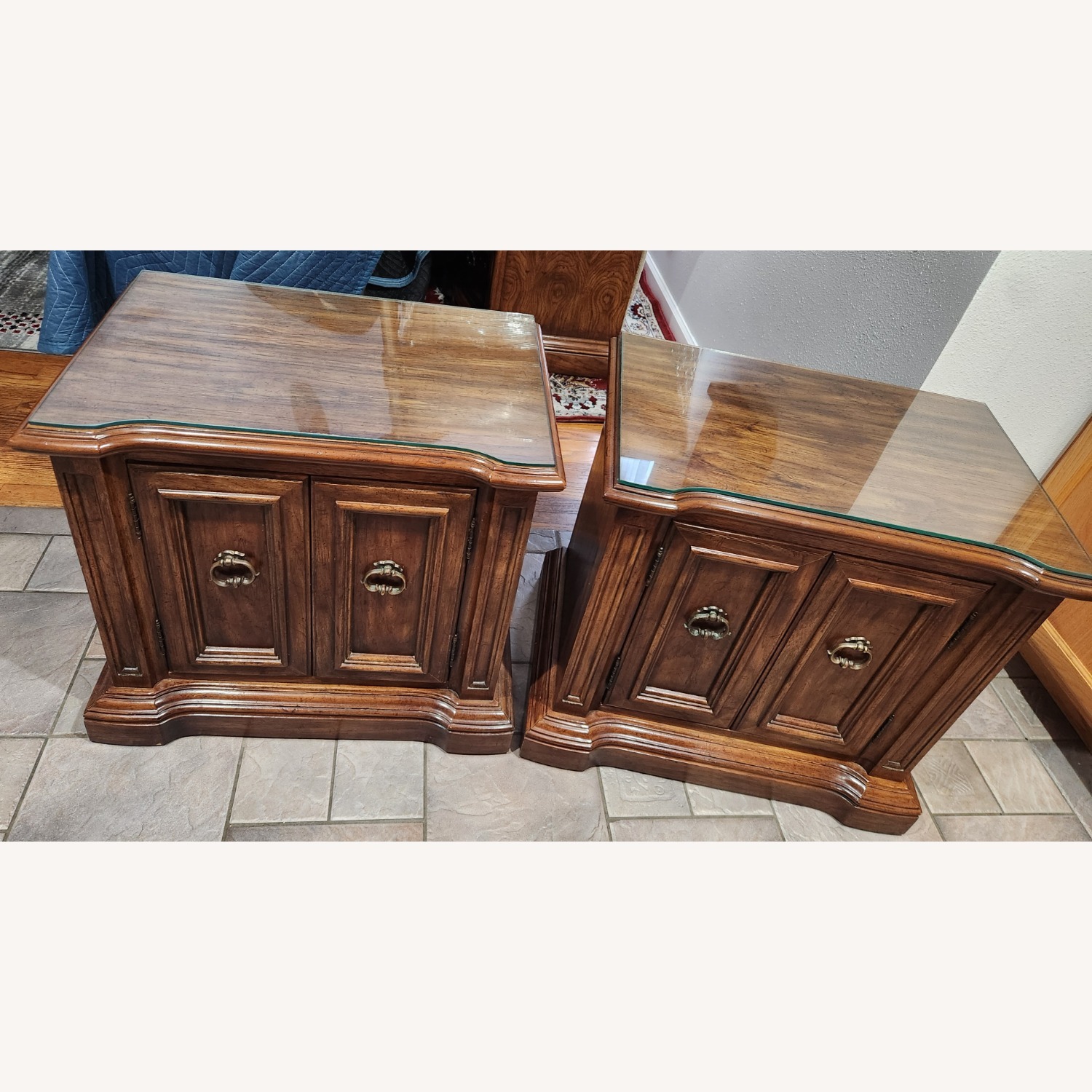 Drexel Grand Villa Vintage Pair of Nightstands - image-2
