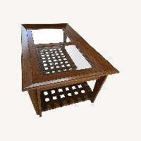 Rooms To Go Light Brown Wood Coffee Table