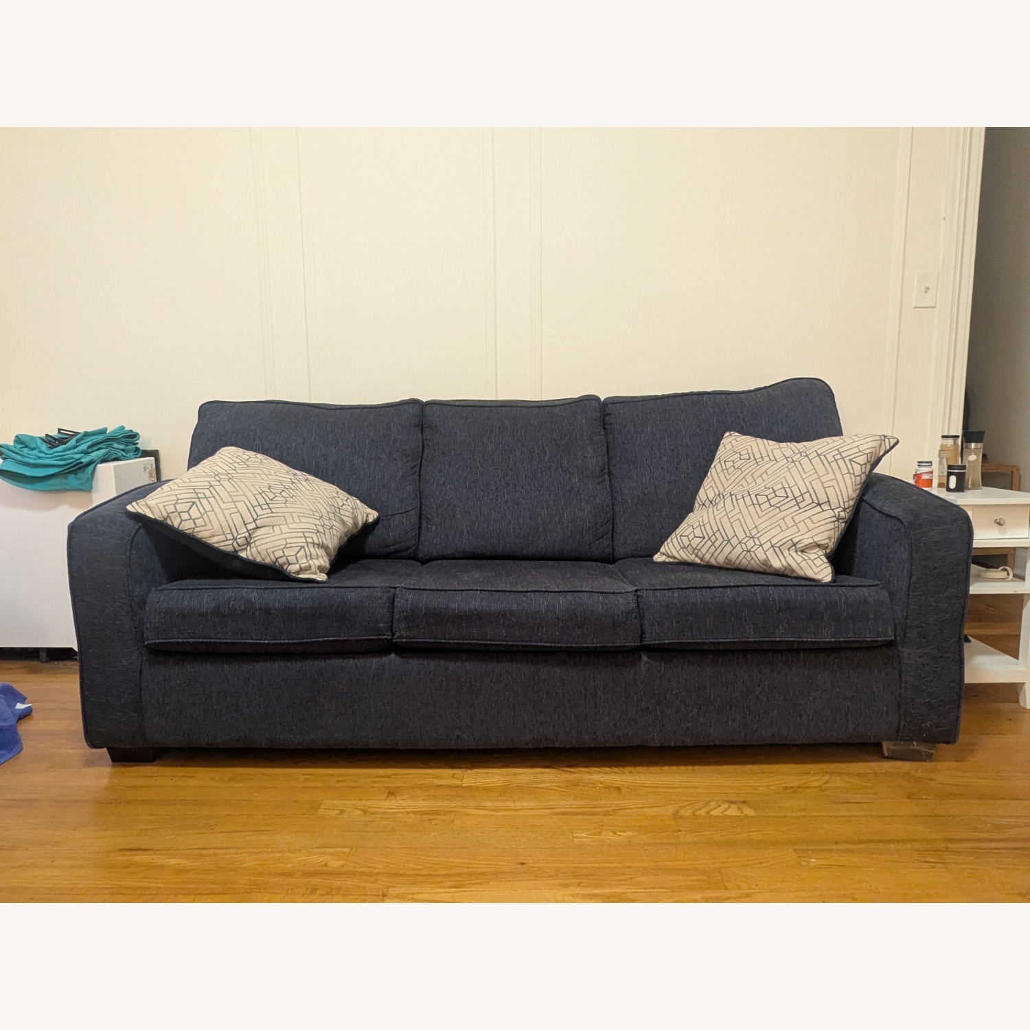 Raymour & Flanigan Gabe Queen Sleeper Sofa - image-8