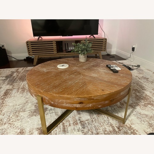 Used Wayfair Lemonica Coffee Table by 17 Stories for sale on AptDeco