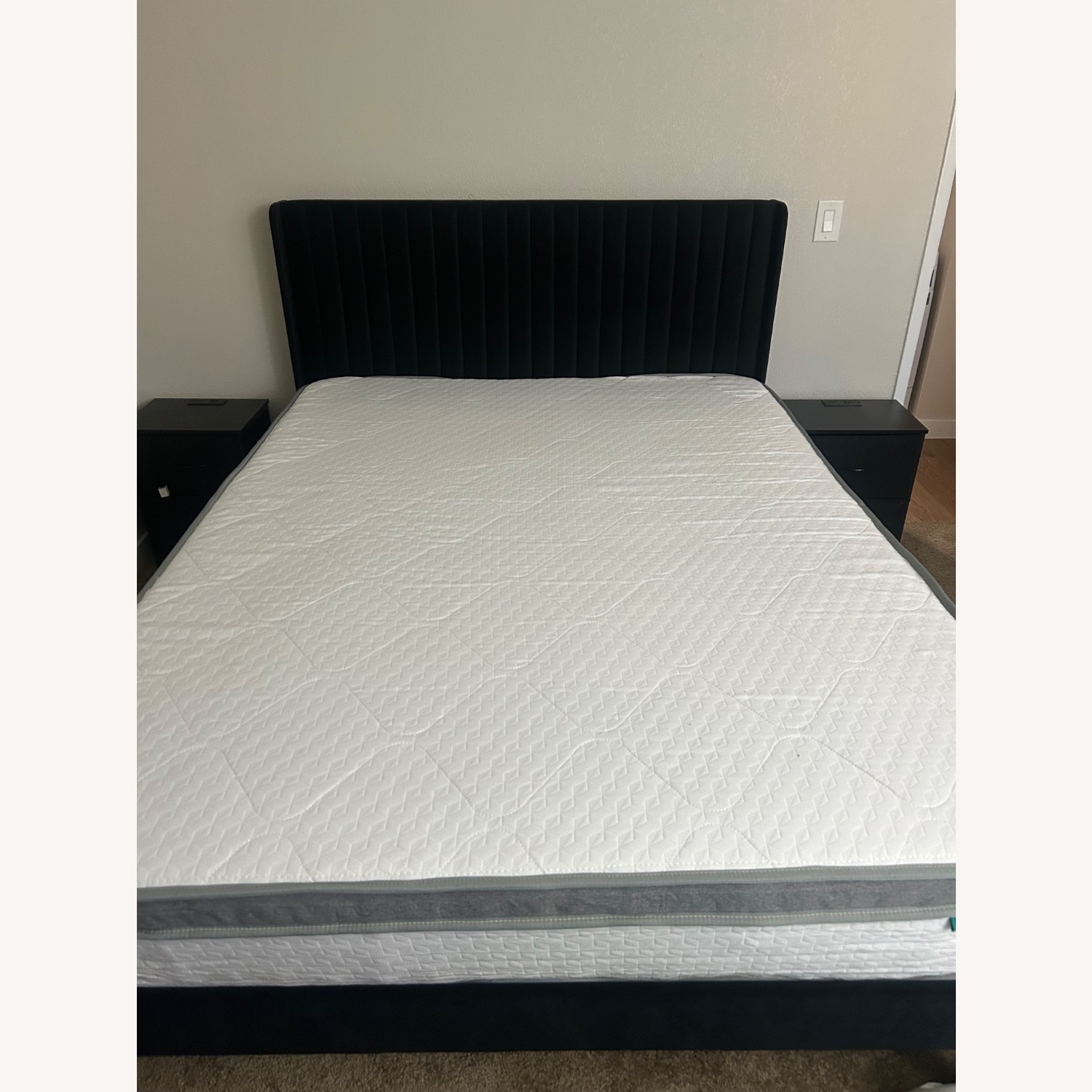 Black Queen Bed - image-2