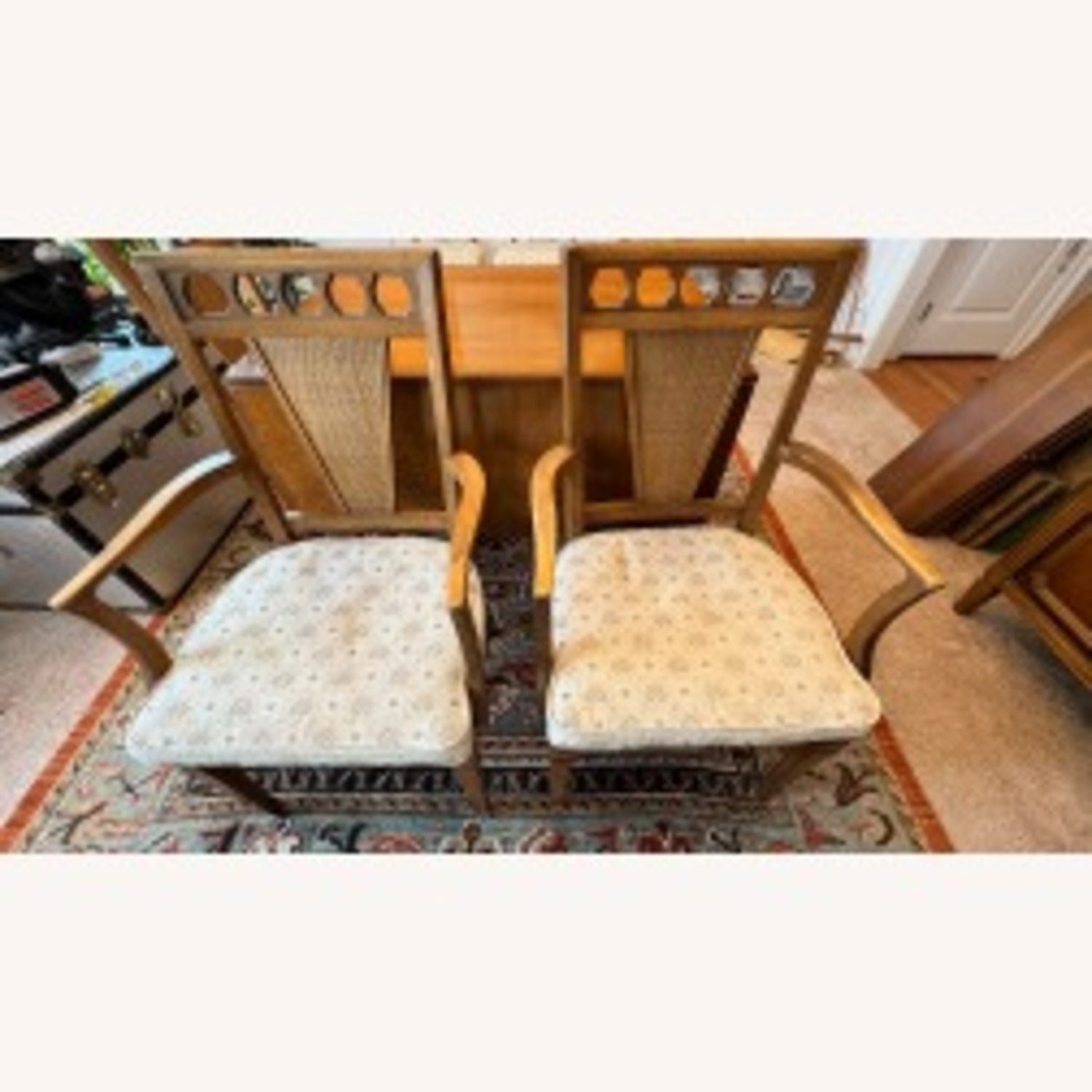 Bassett MCM Palerno Expandable Table + 6 Chairs - image-17