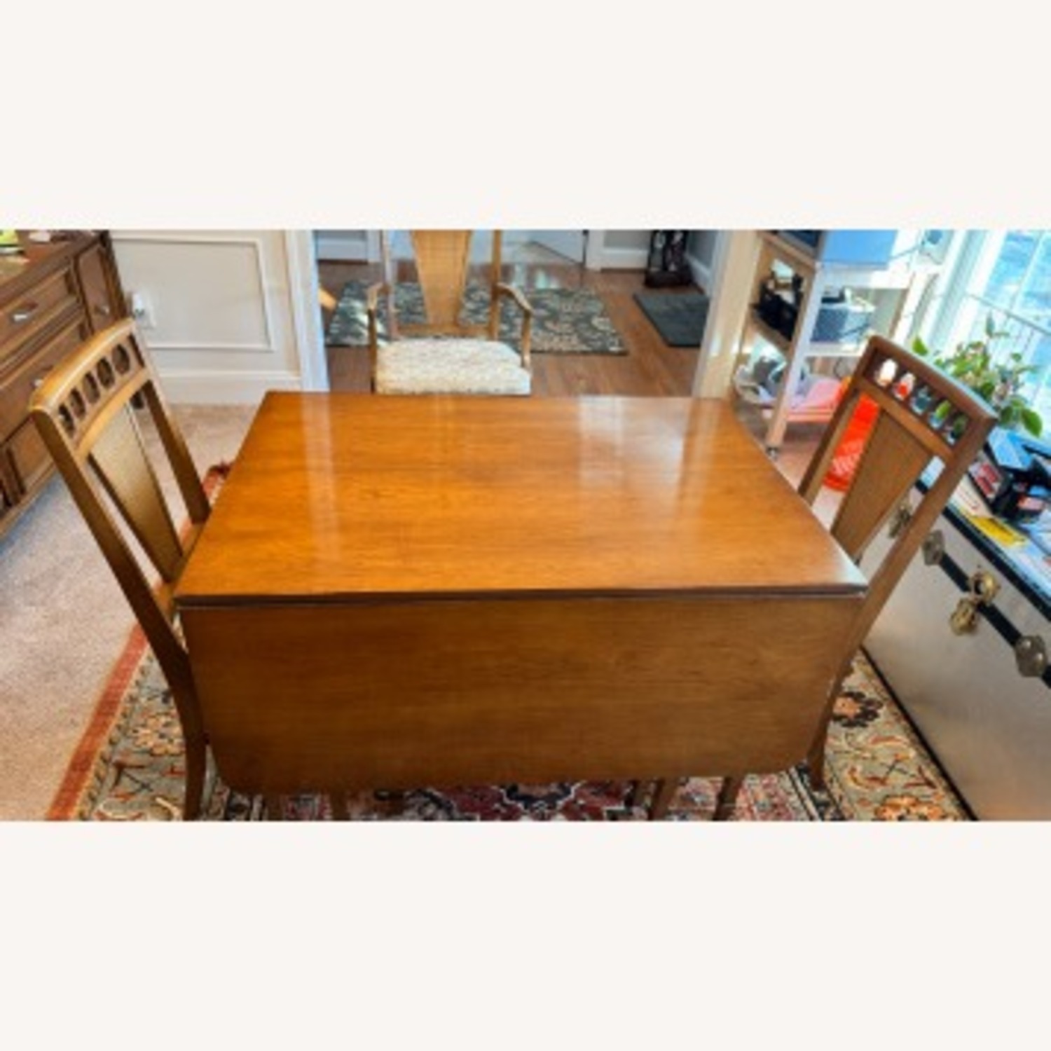 Bassett MCM Palerno Expandable Table + 6 Chairs - image-15