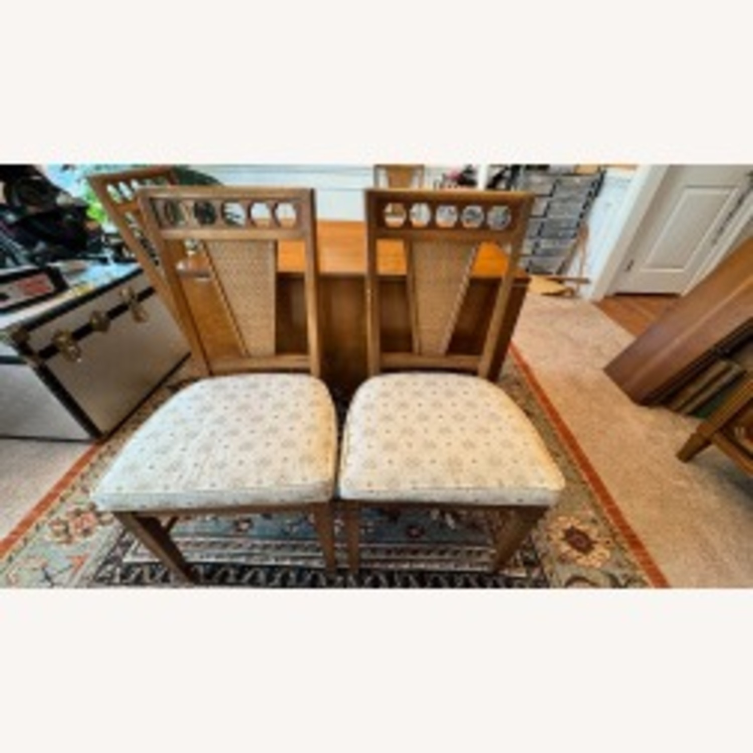 Bassett MCM Palerno Expandable Table + 6 Chairs - image-18