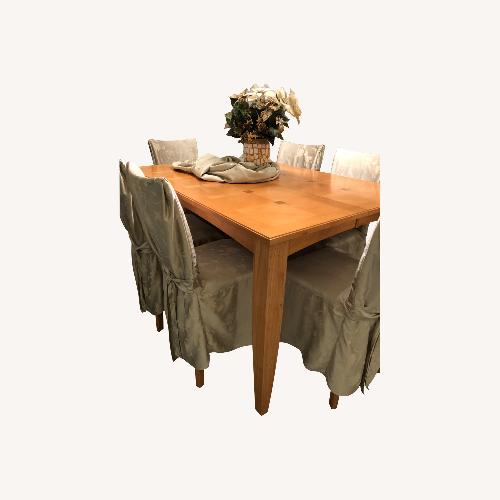 Used Kane's Furniture Natural Dining Sets for sale on AptDeco
