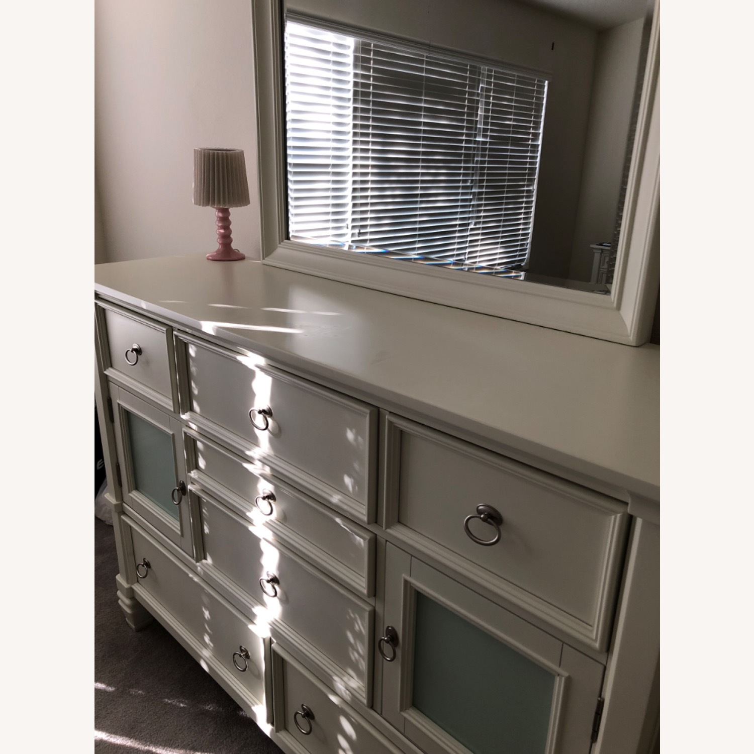 Kane's Furniture White Wood Dresser - image-5