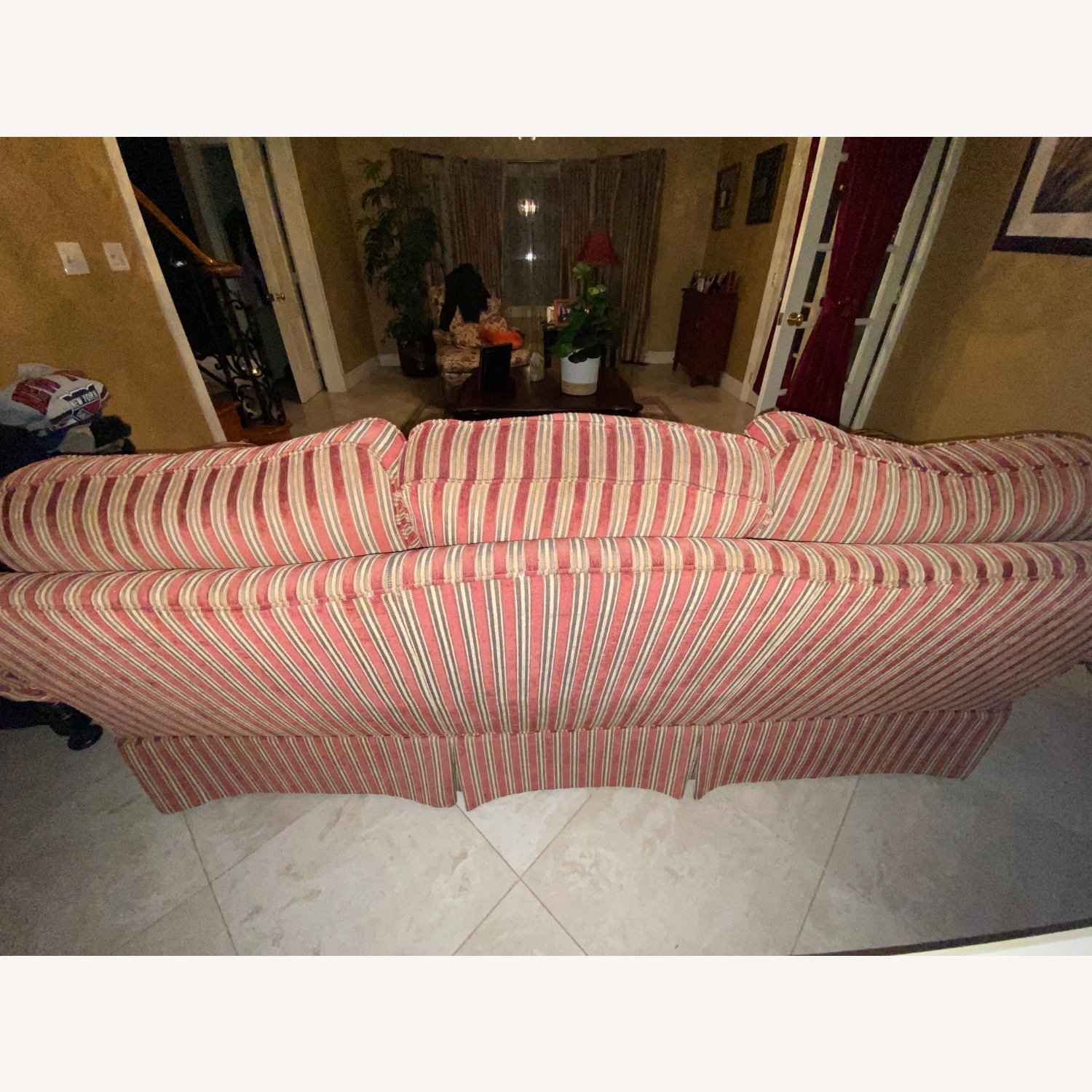 Pennsylvania House 3 seat Striped Sofa  - image-6