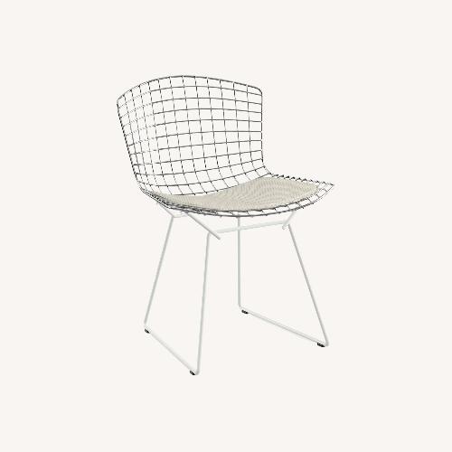 Used Knoll Bertoia White Metal Dining Chairs for sale on AptDeco