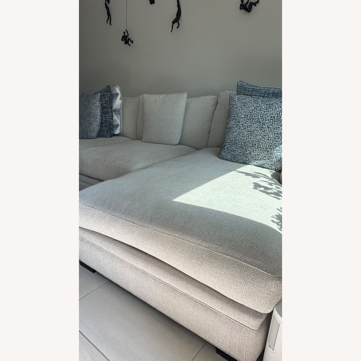 Rooms To Go White 2 Piece Sectional - image-3