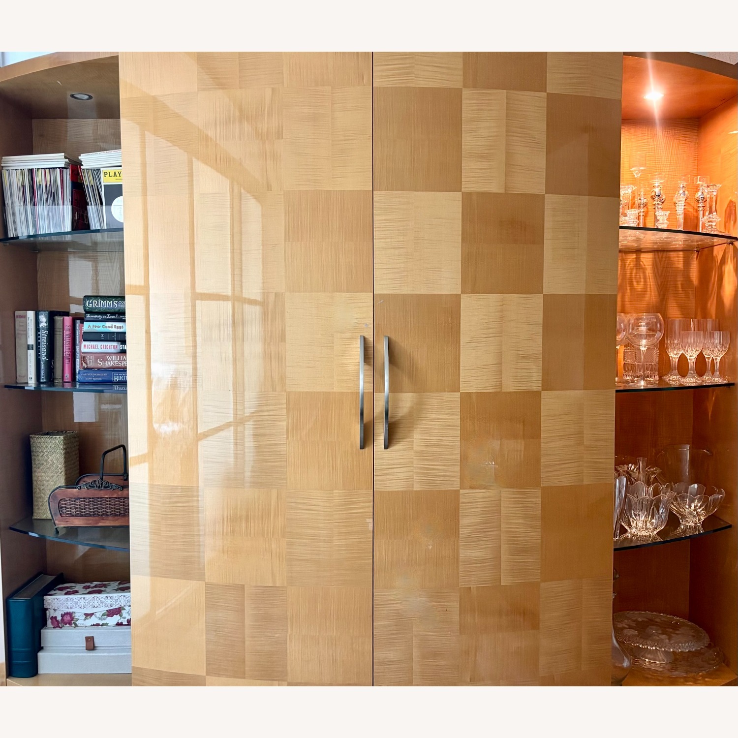 Italian Vintage Maple Wall Unit / TV Cabinet  - image-9