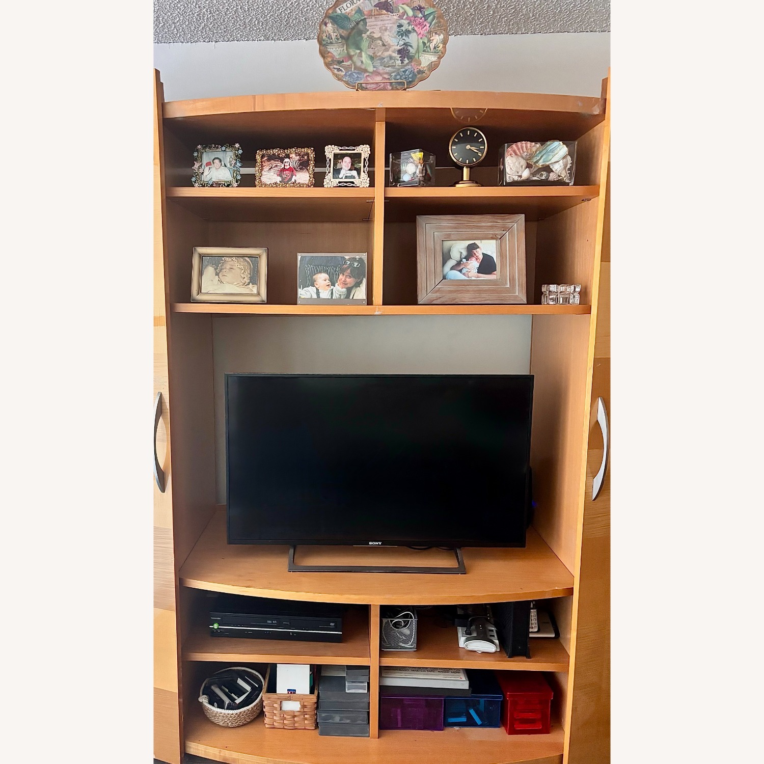 Italian Vintage Maple Wall Unit / TV Cabinet  - image-1